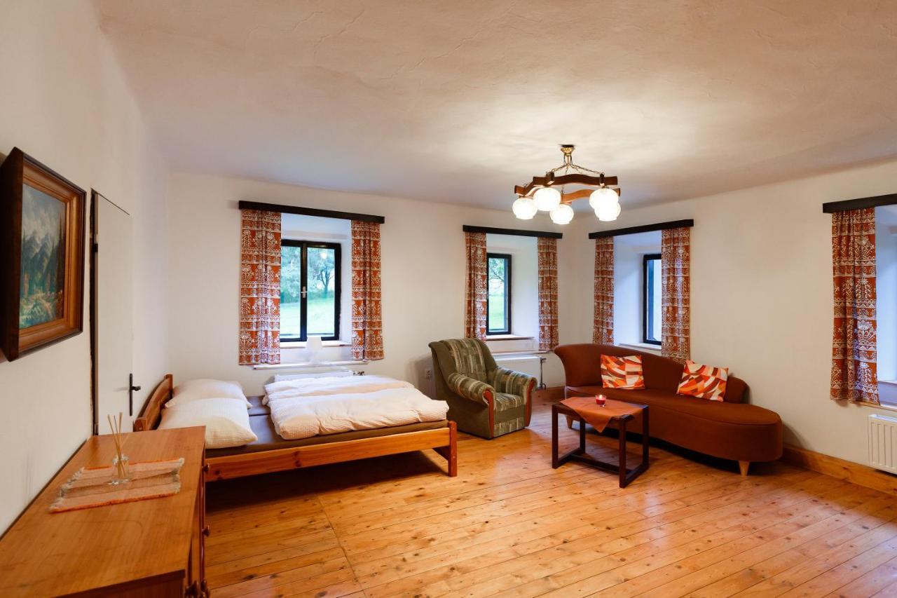 Apartmany Slavkovice-Lipno แชร์นาฟ โปชูมาวี ภายนอก รูปภาพ